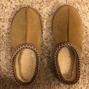 Ugg Tasman slippers